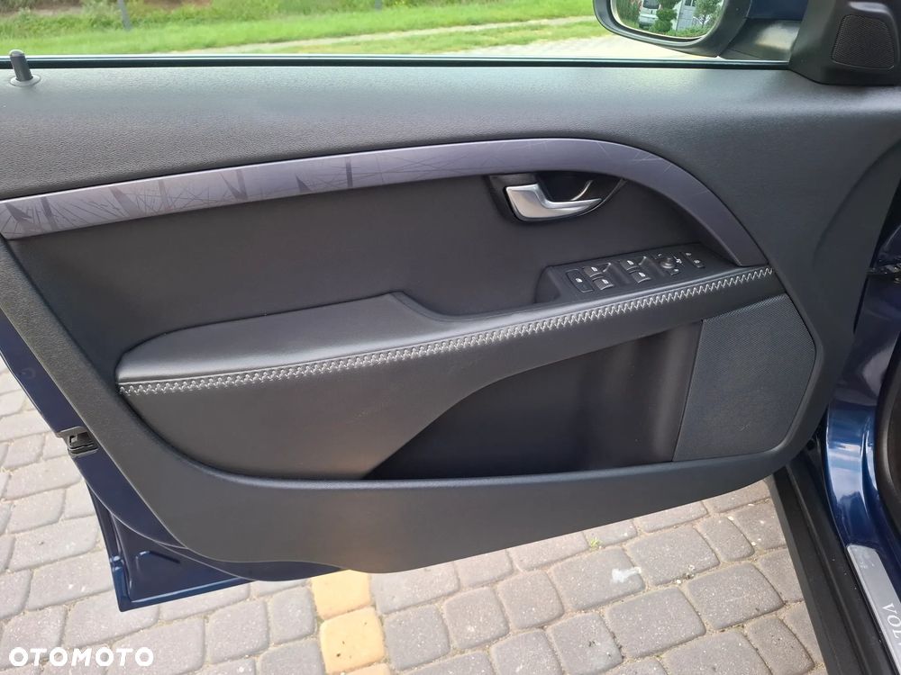 Volvo XC 70 2.4D AWD Summum - 27