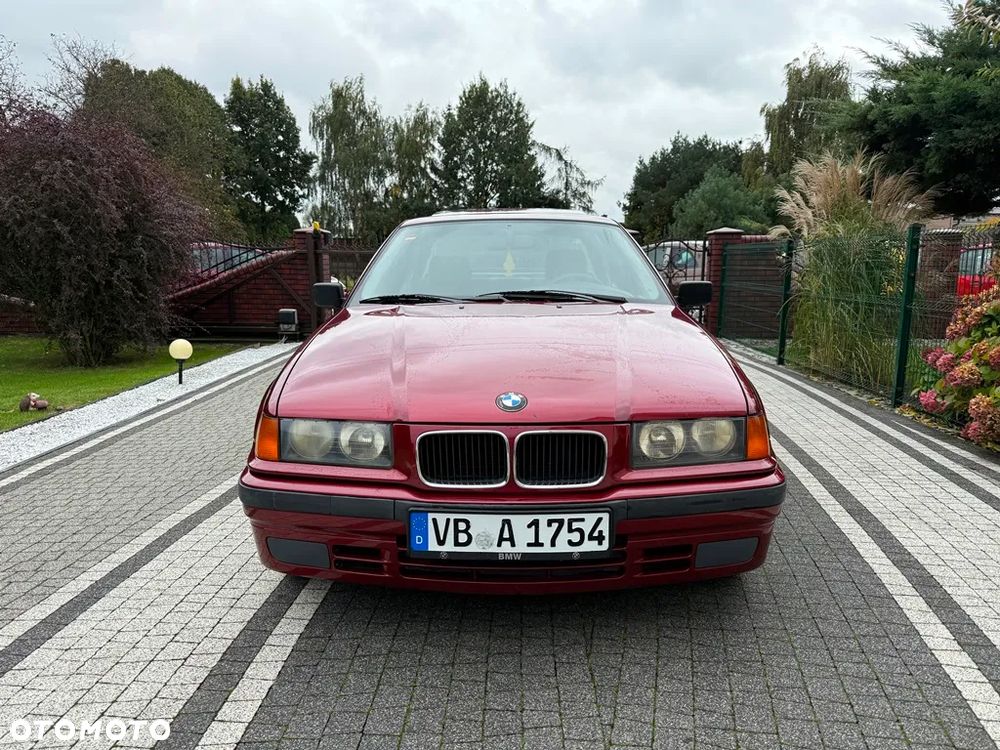 BMW Seria 3 316i - 7