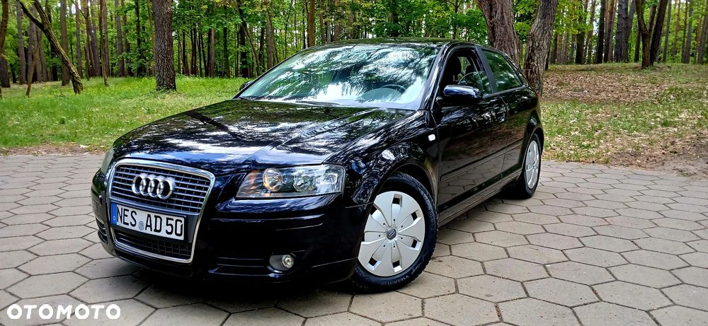 Audi A3 3-drzwiowe 1.6 Attraction - 3