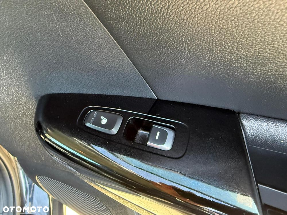 Kia Sportage 2,0 CRDI 2WD ISG Spirit - 15