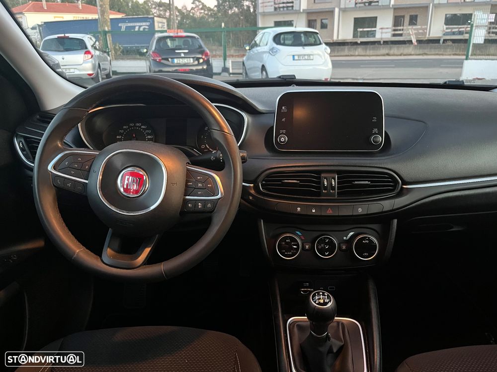 Fiat Tipo 1.3 M-Jet Lounge J17 - 14