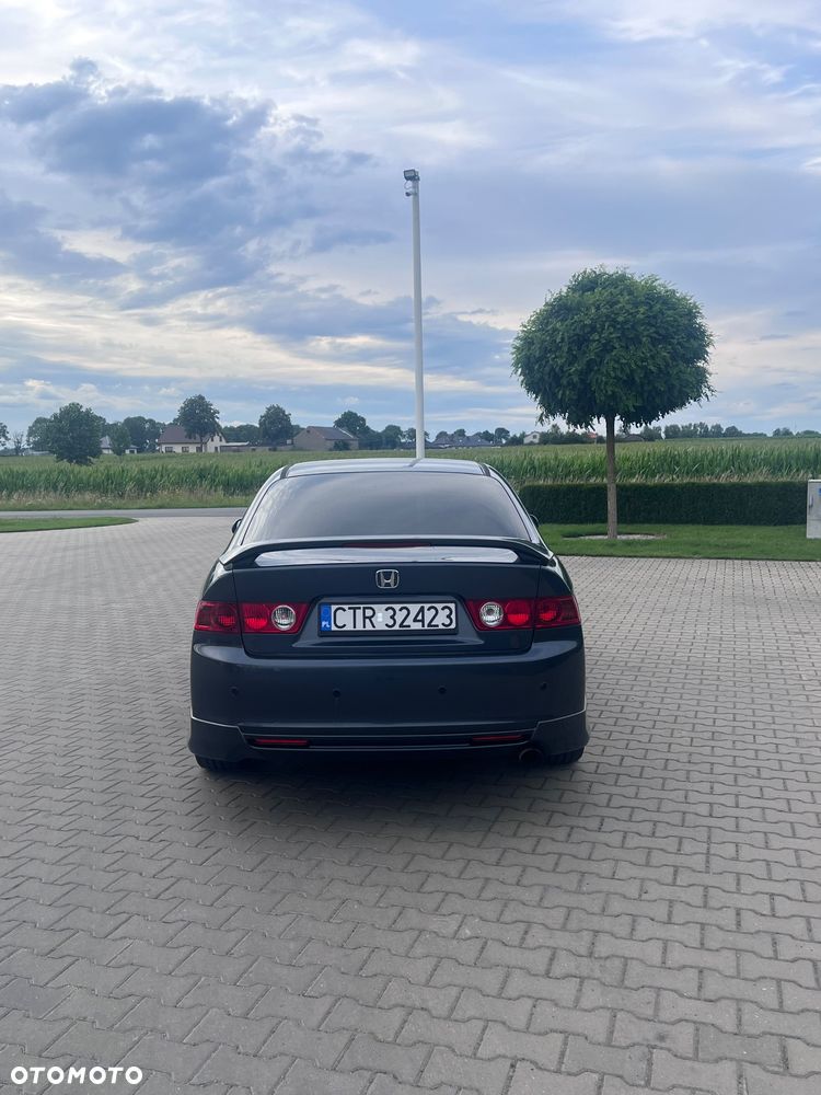 Honda Accord 2.0 Sport - 4