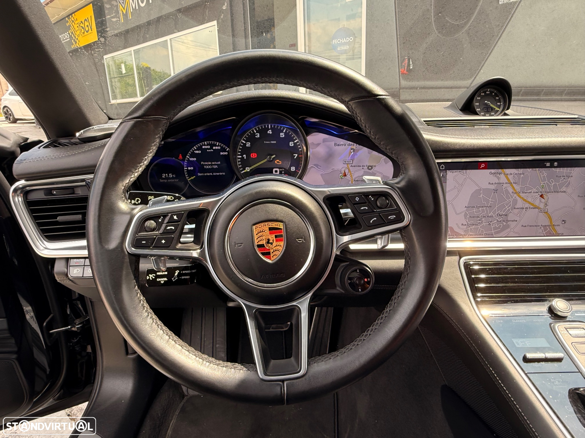 Porsche Panamera Sport Turismo 4 E-Hybrid 10 Years Edition - 46