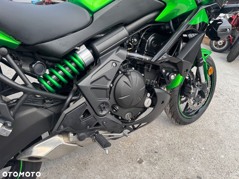 Kawasaki Versys 650 - 12