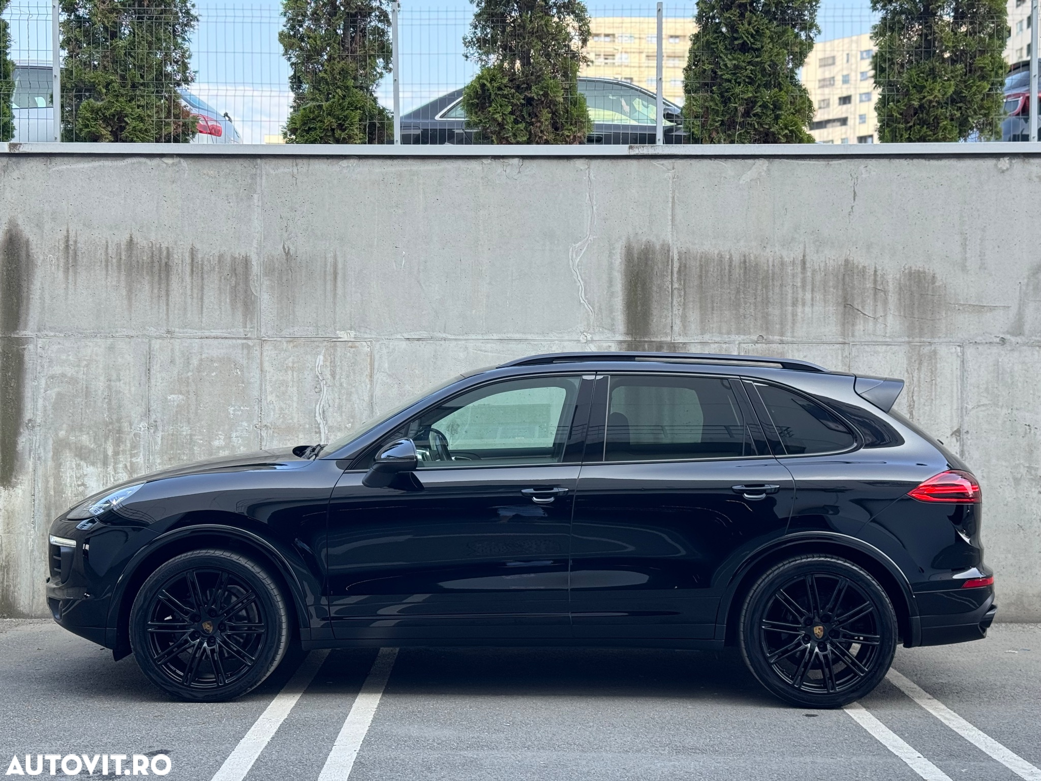 Porsche Cayenne Diesel Platinum Edition - 11
