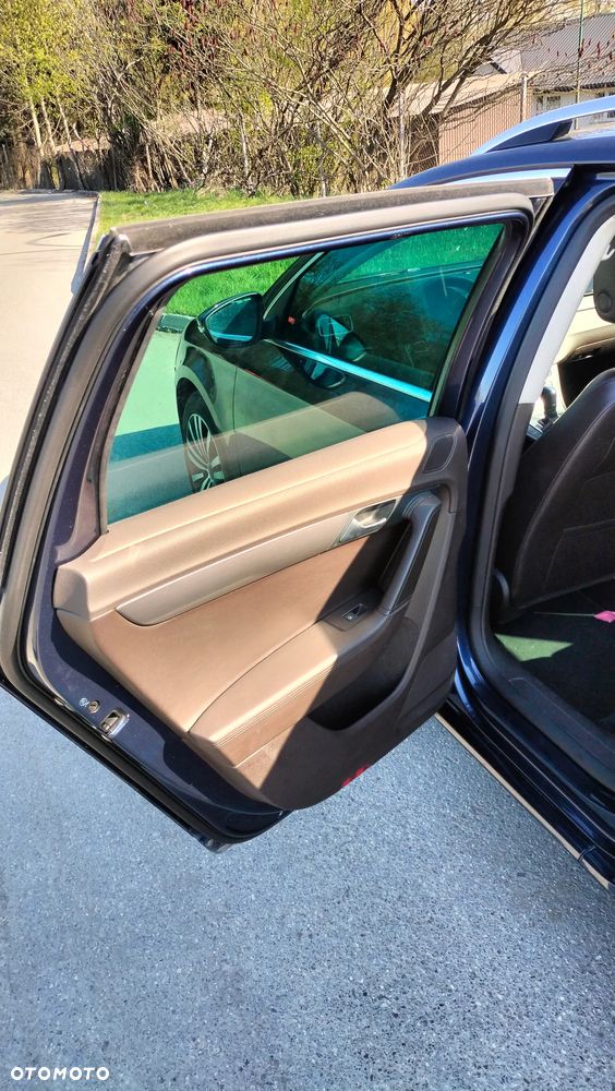 Volkswagen Passat - 7