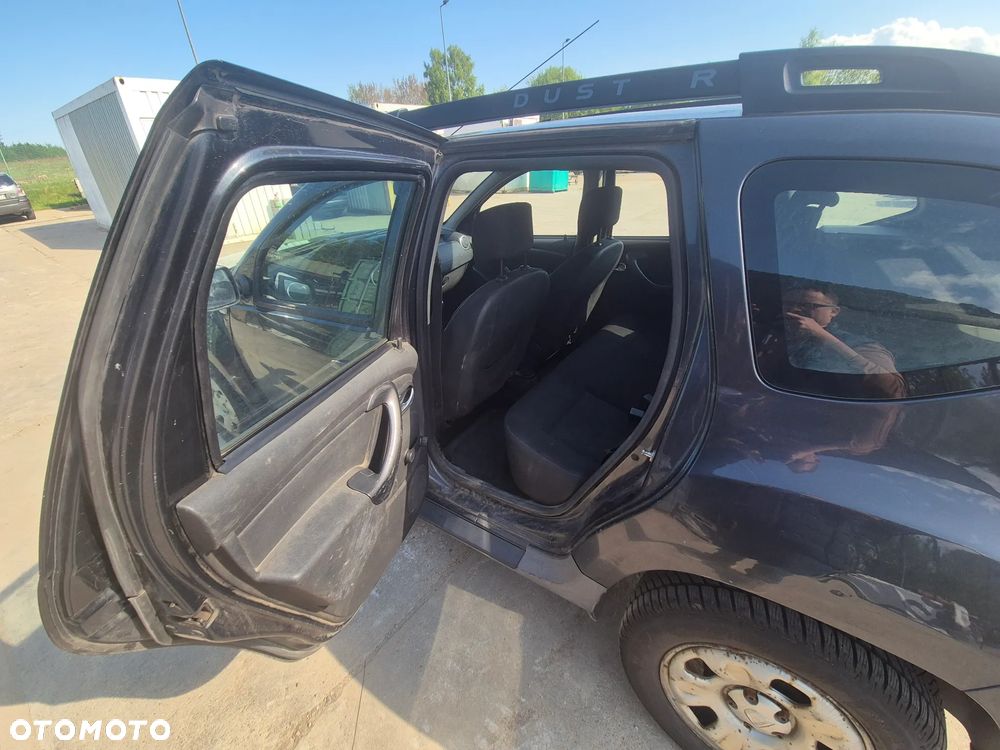Dacia Duster 1.5 dCi Laureate 4x4 - 11
