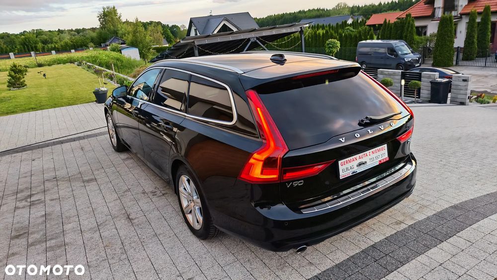 Volvo V90 D4 Geartronic Kinetic - 4