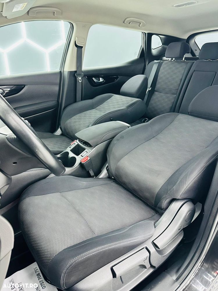 Nissan Qashqai 1.2 DIG-T Start/Stop X-TRONIC N-Connecta - 20