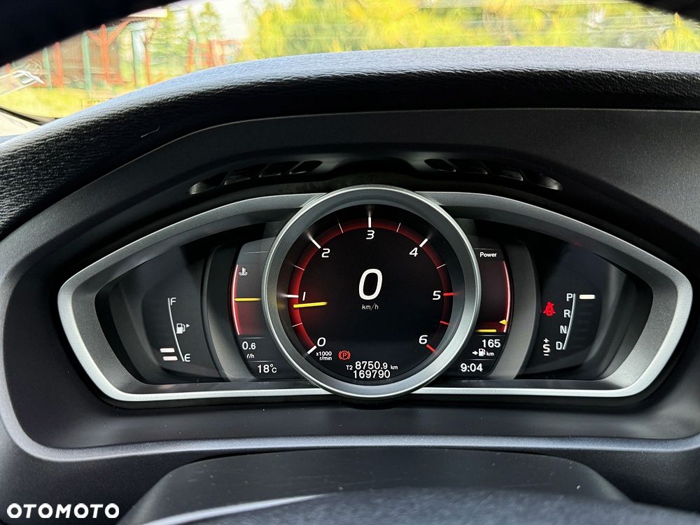 Volvo V40 D2 Geartronic Inscription - 37