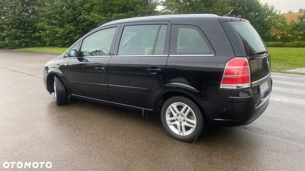 Opel Zafira 1.9 CDTI Cosmo - 9