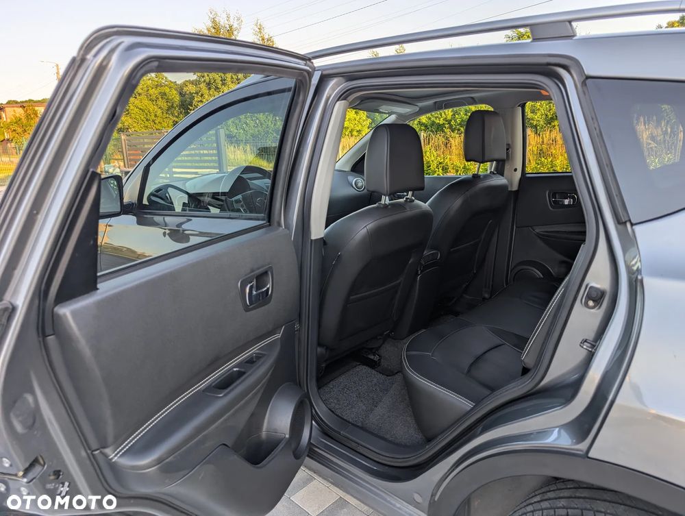 Nissan Qashqai 2.0 dCi 4x4 Tekna Premium - 24