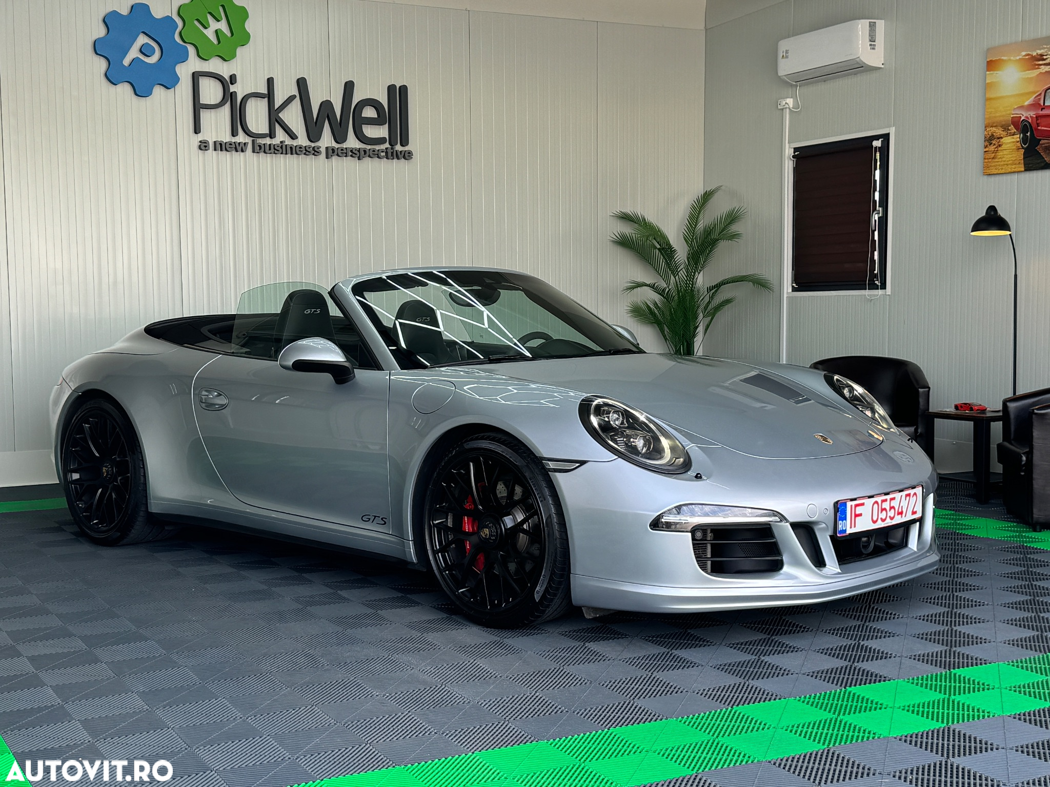 Porsche 911 Carrera GTS Cabriolet PDK - 4