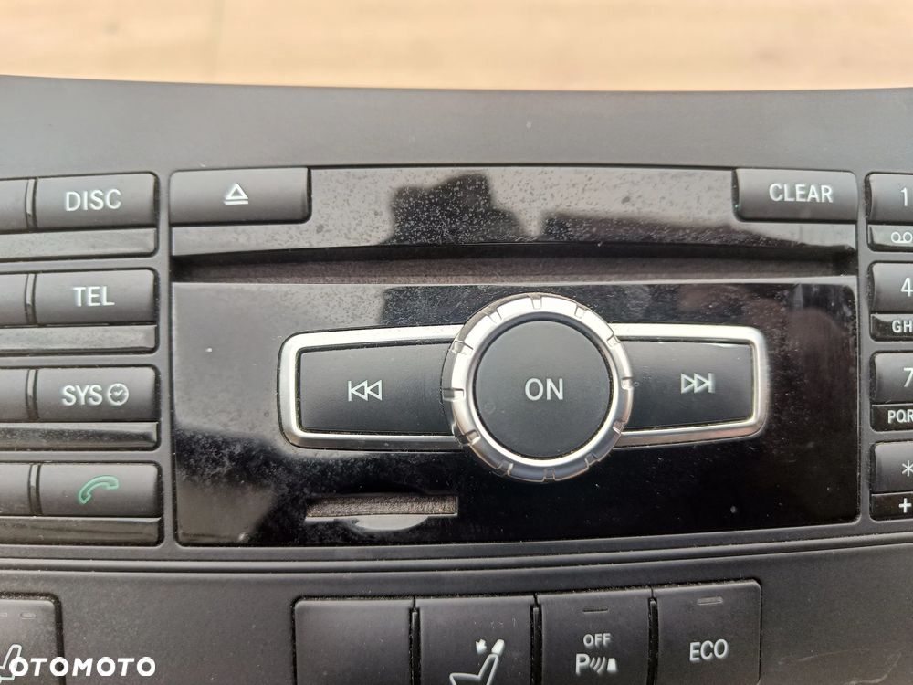 MERCEDES W207 W212 RADIO COMAND NAVI A2129008716 - 5
