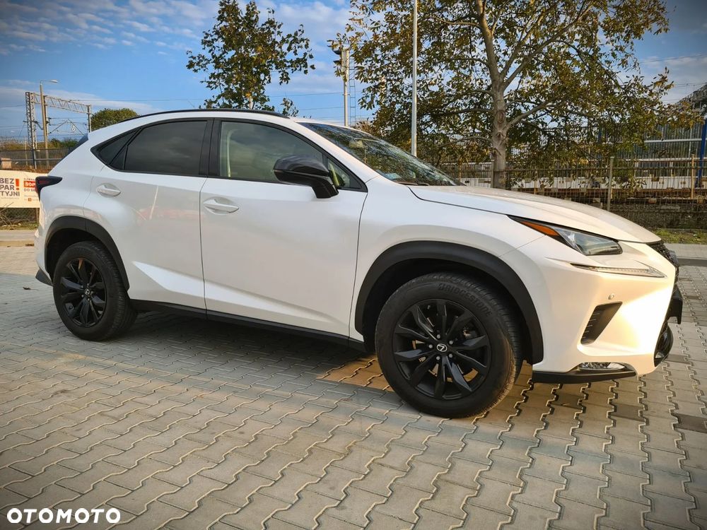 Lexus NX 300 - 3