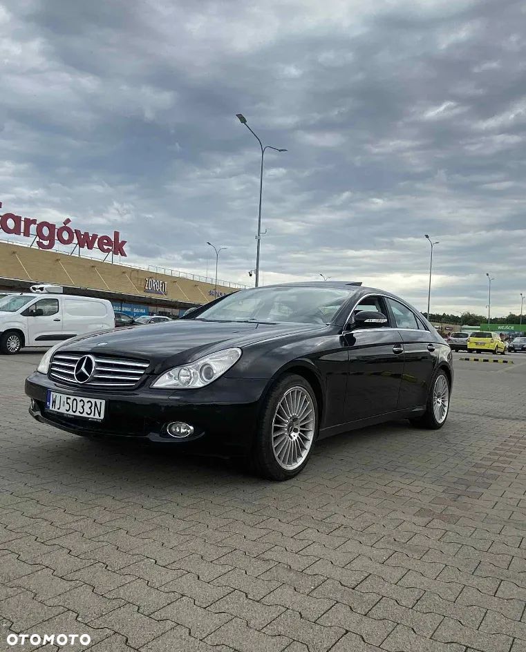 Mercedes-Benz CLS 500 - 8
