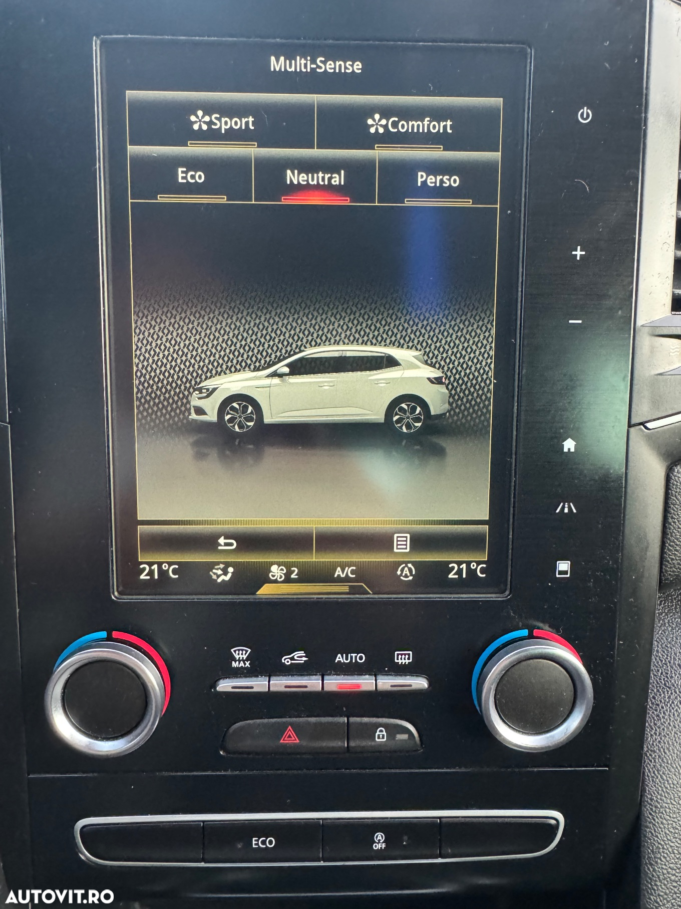 Renault Megane - 23