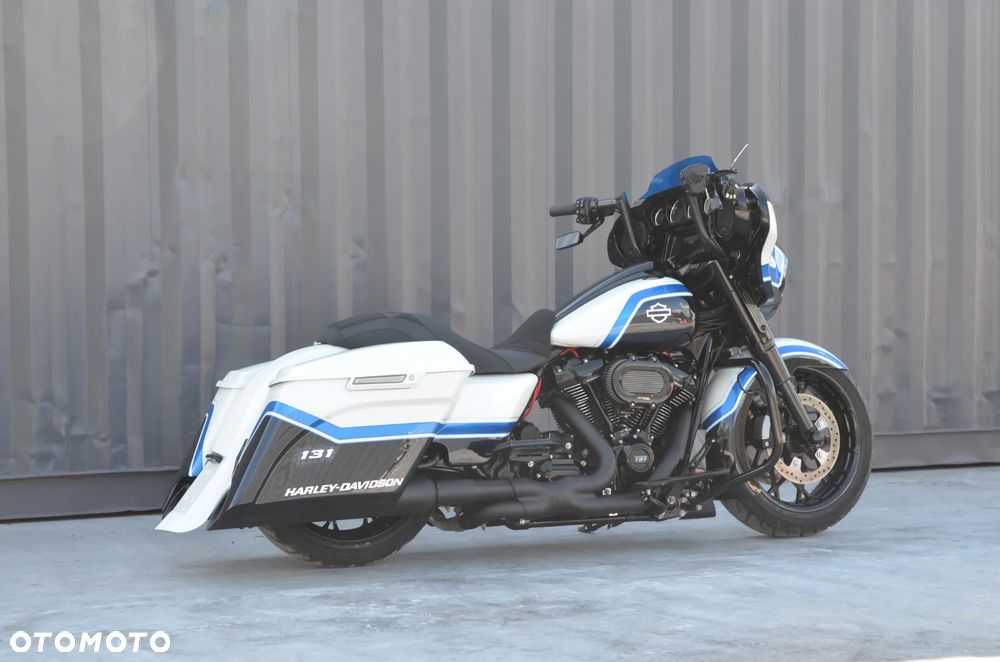Harley-Davidson Touring Street Glide - 27
