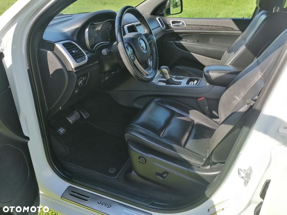 Jeep Grand Cherokee 3.6 V6 Laredo - 12
