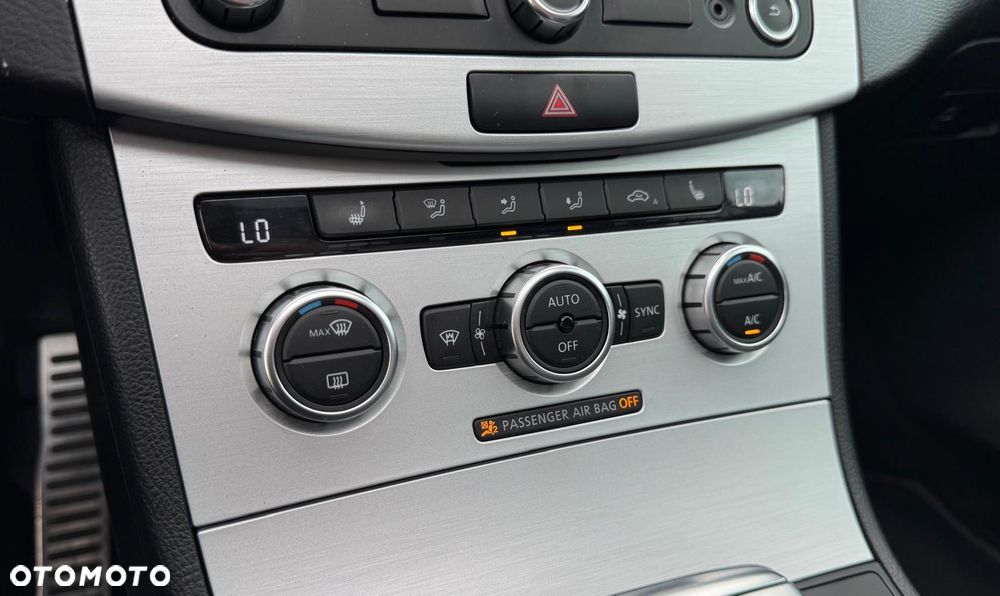 Volkswagen Passat 2.0 TDI Highline R-Style DSG - 20