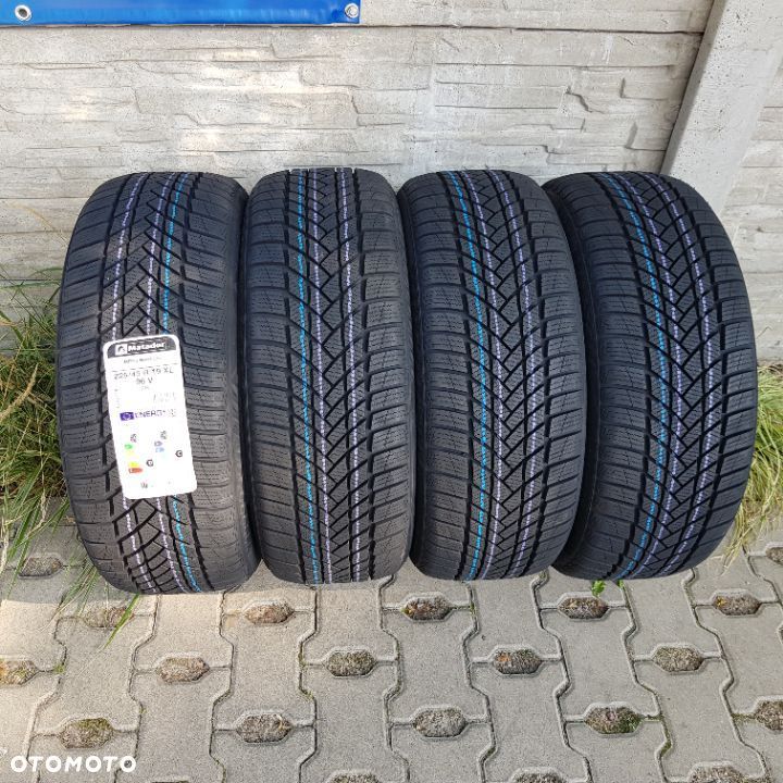 4x 225/45R19 Matador MP93 Nordicca Nowy komplet opon zimowych Poznań - 1