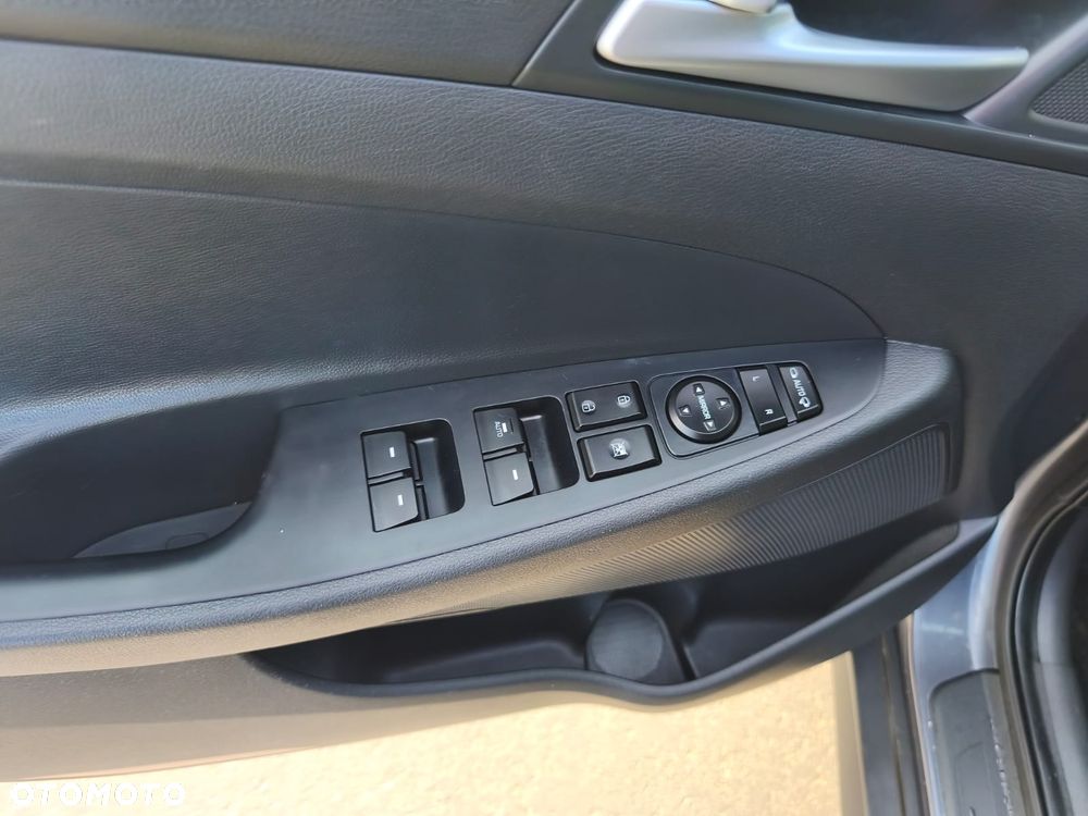 Hyundai Tucson 1.6 GDi 2WD Trend - 10