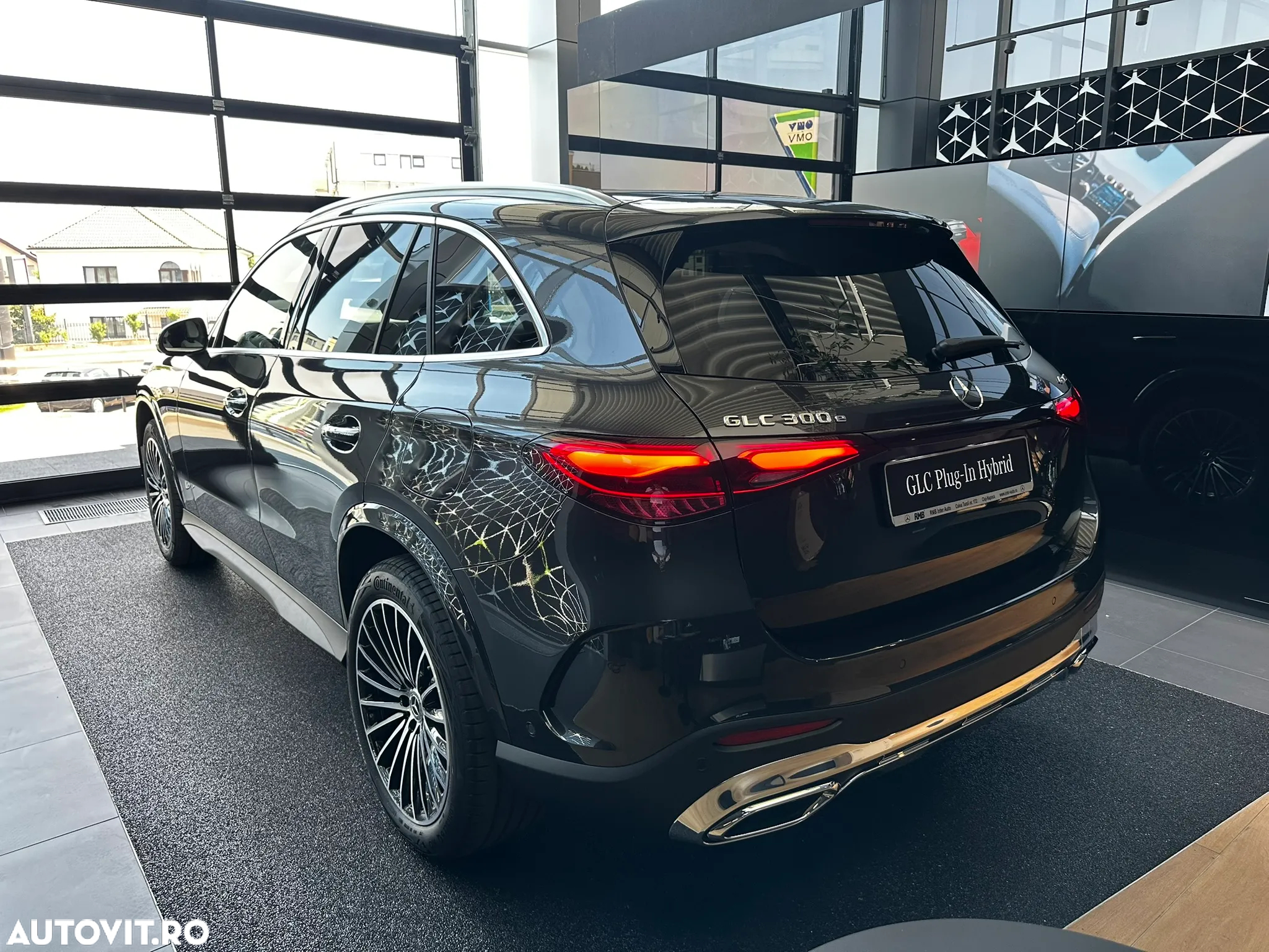 Mercedes-Benz GLC 300 e 4MATIC - 6