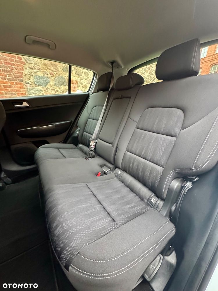 Kia Sportage 1.7 CRDI L 2WD - 23