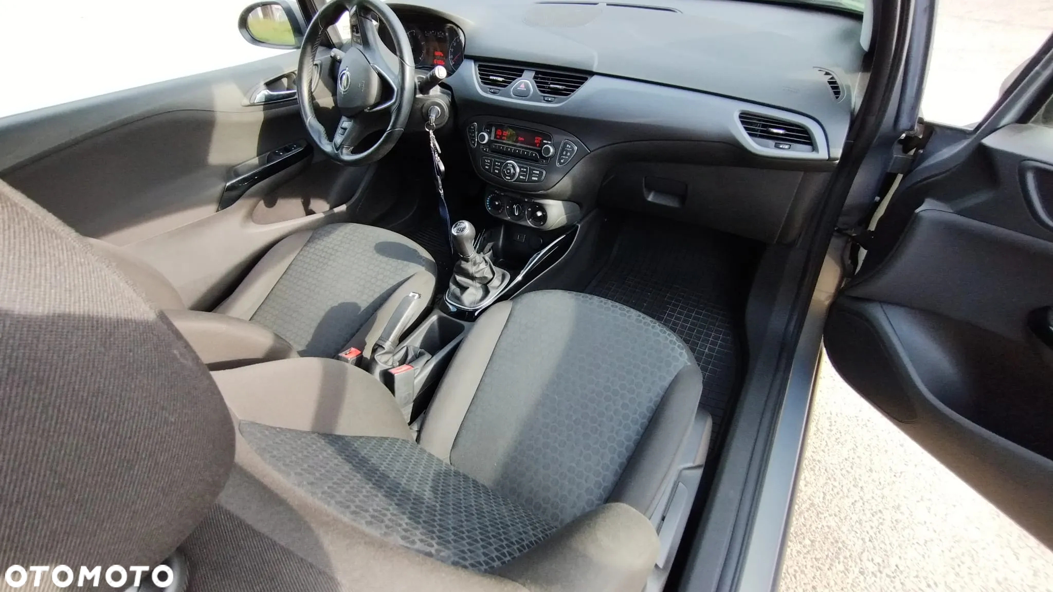 Opel Corsa - 16