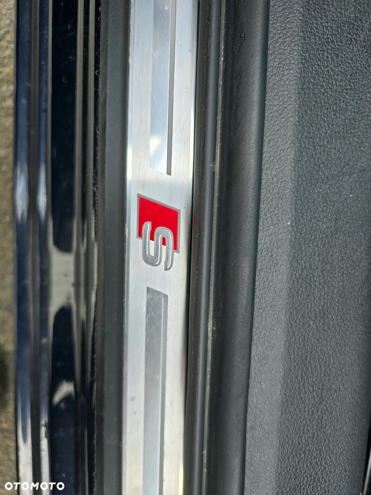 Audi A6 Avant 40 TDI mHEV Sport S tronic - 17