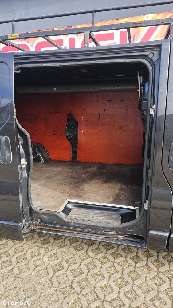 Opel Vivaro - 9