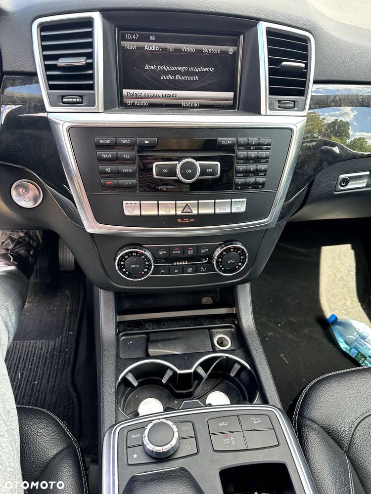 Mercedes-Benz ML - 6
