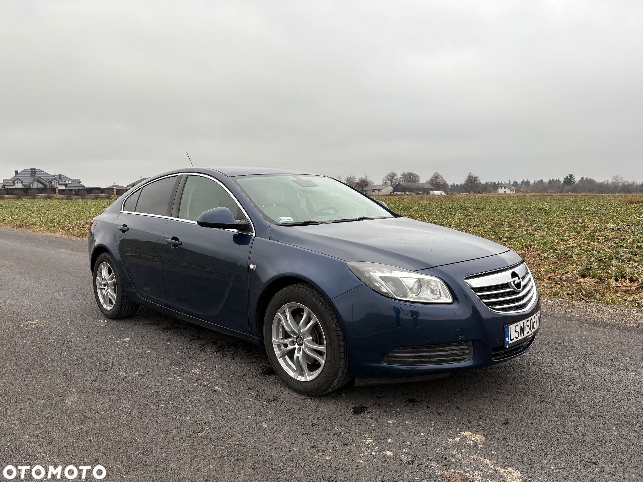 Opel Insignia - 1