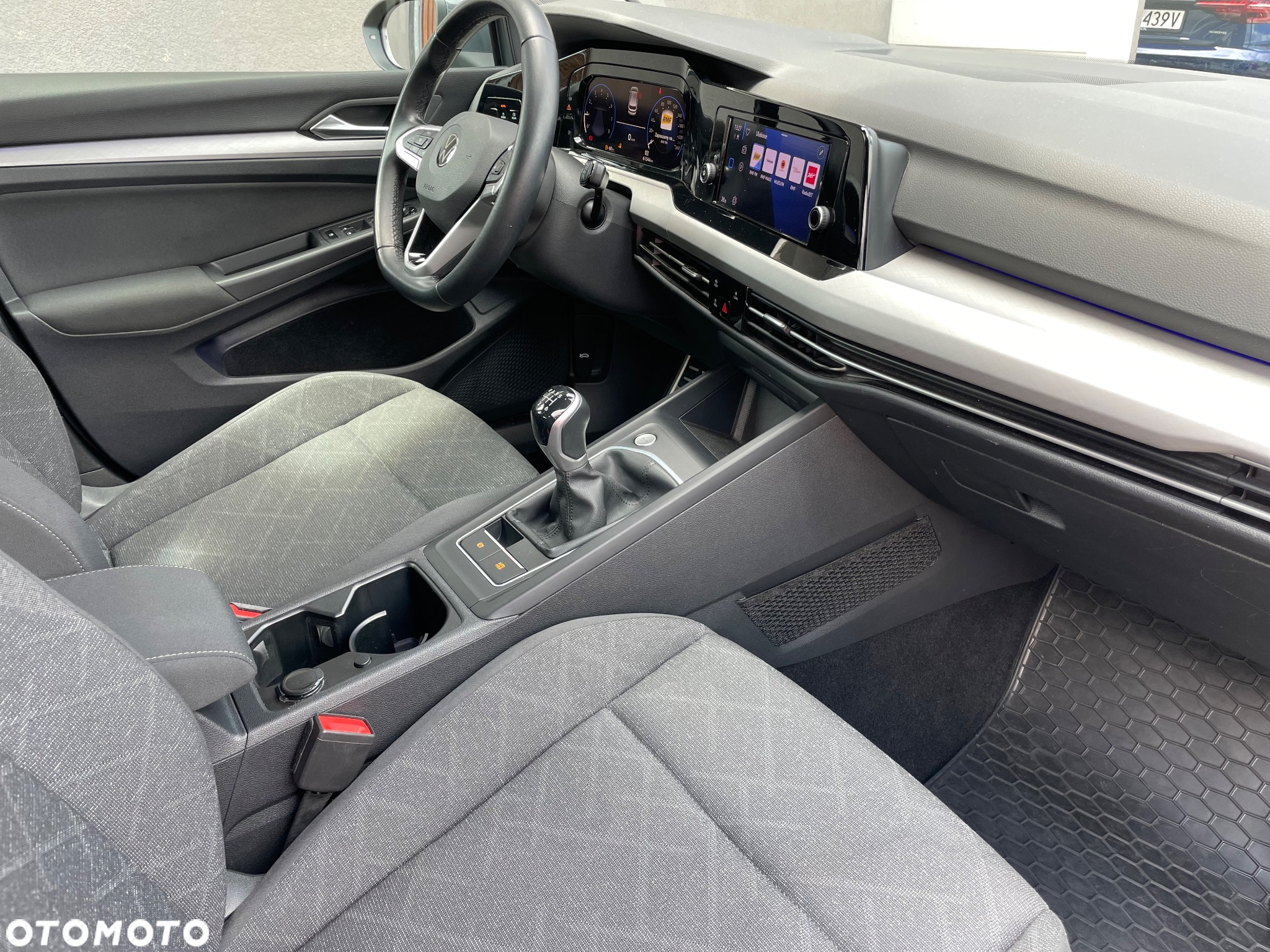 Volkswagen Golf VIII 1.5 TSI EVO Life - 20