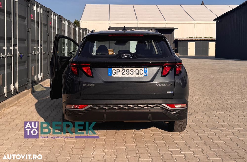 Hyundai Tucson - 8