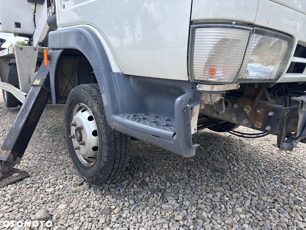 Nissan Cabstar - 4