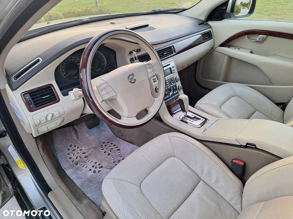 Volvo XC 70 3.2 AWD Summum - 14