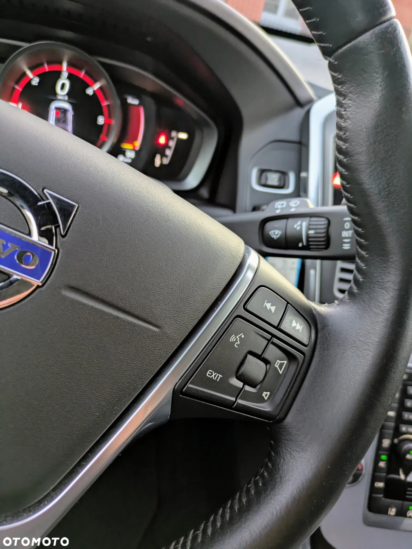 Volvo XC 60 - 25