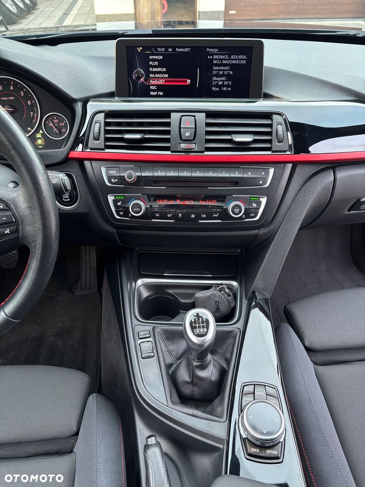BMW Seria 3 316i Sport Line - 13