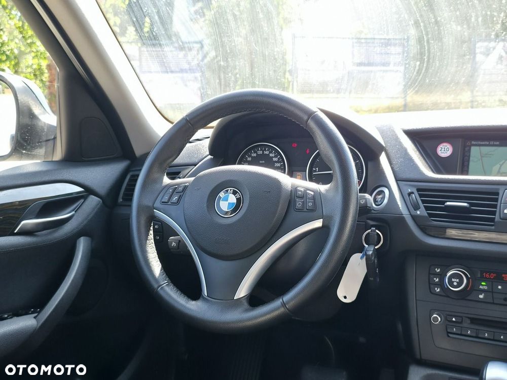 BMW X1 - 13