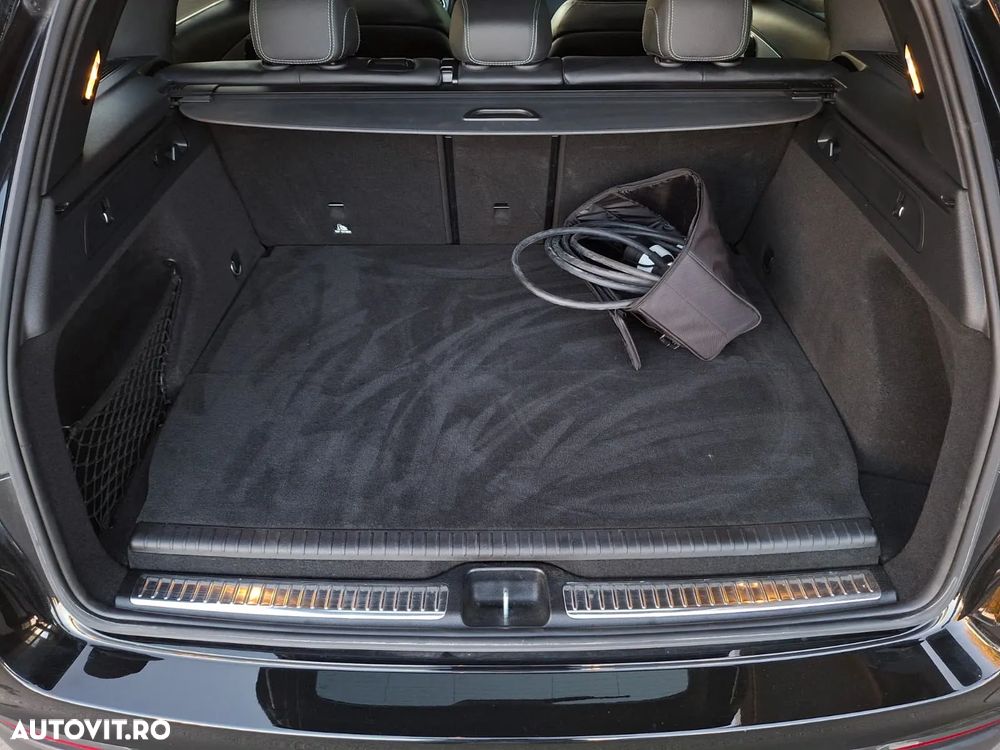 Mercedes-Benz GLC - 25