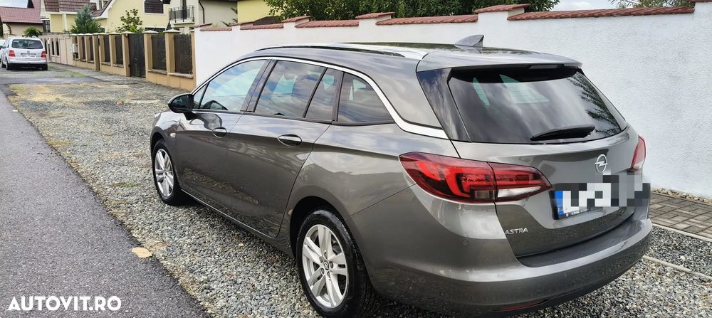 Opel Astra - 4