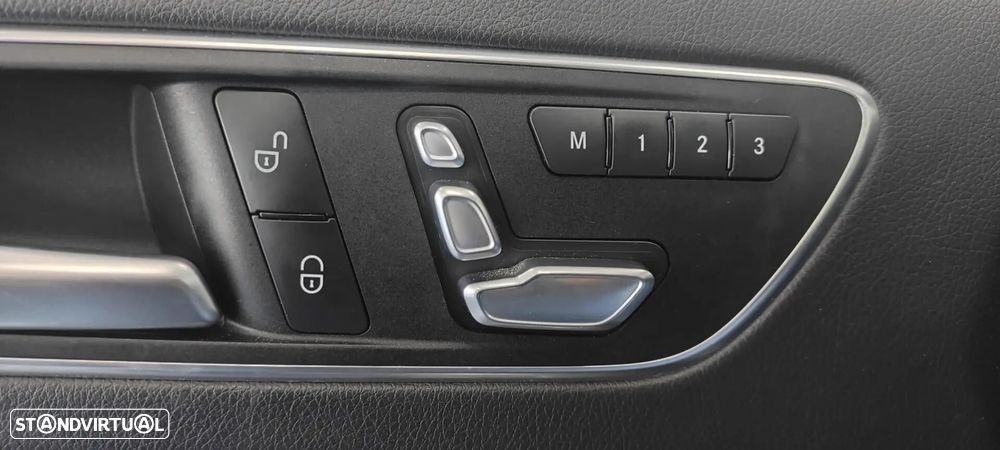 Mercedes-Benz A 180 d AMG Line - 47