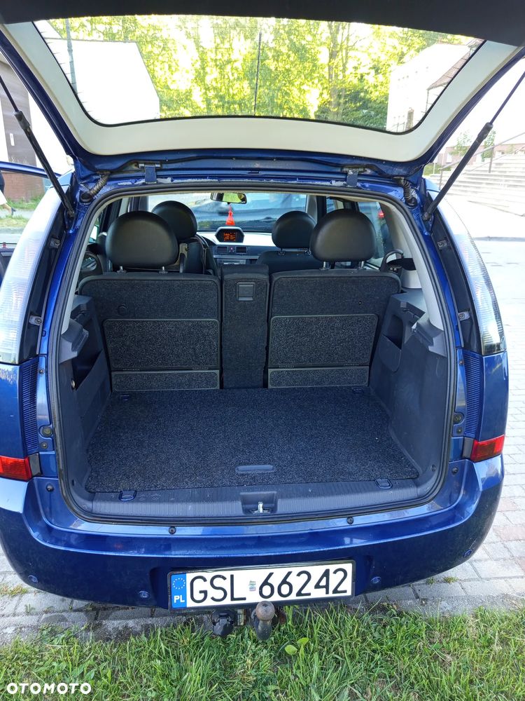 Opel Meriva - 11