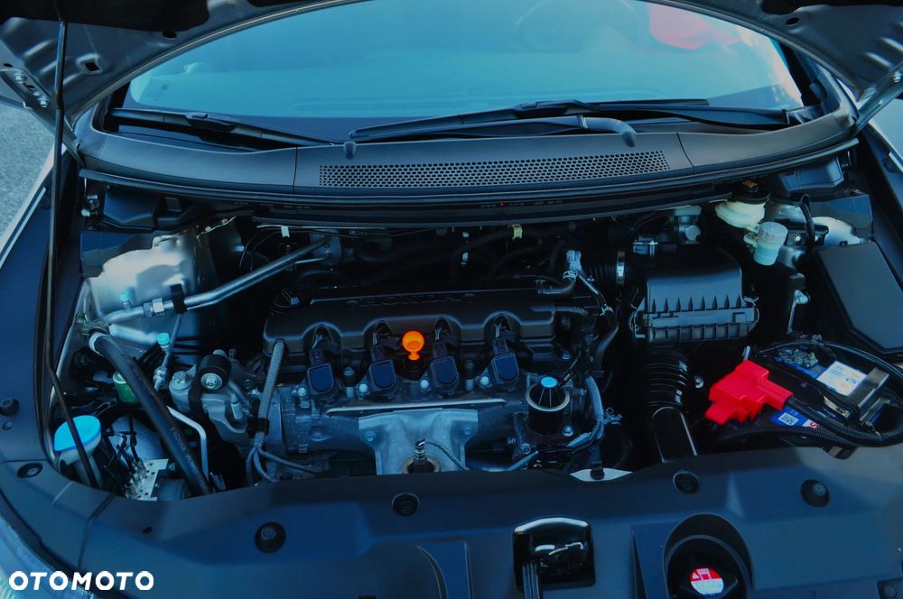 Honda Civic 1.8 i-VTEC Sport - 33