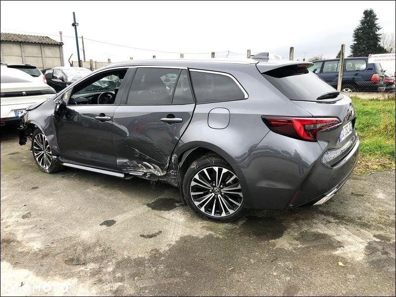 Toyota Corolla - 3