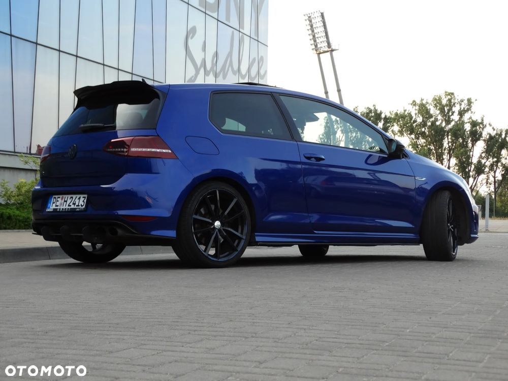 Volkswagen Golf - 13