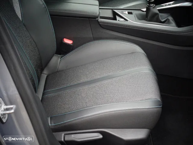 Peugeot 308 1.5 BlueHDi Allure - 15
