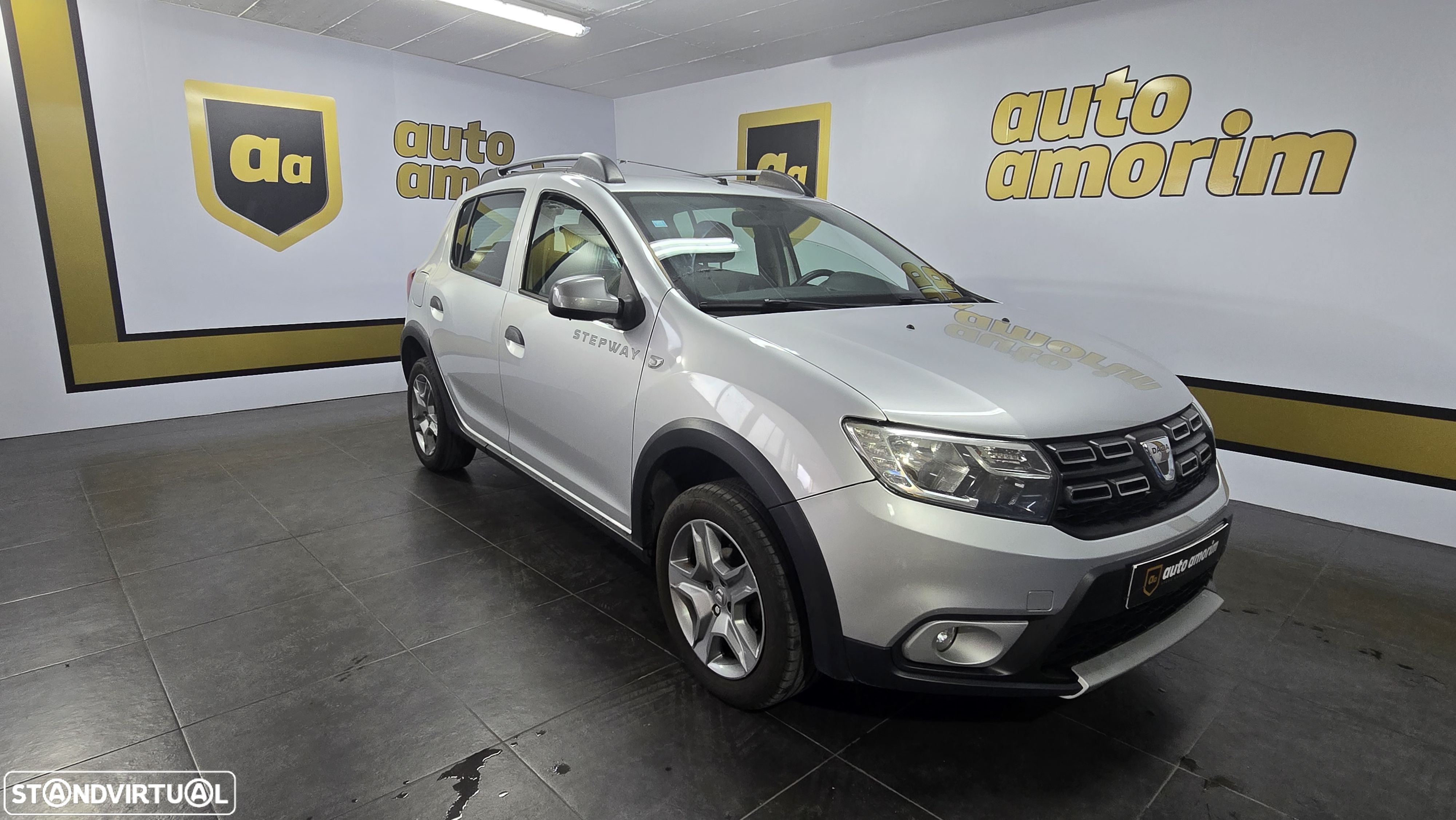 Dacia Sandero - 1