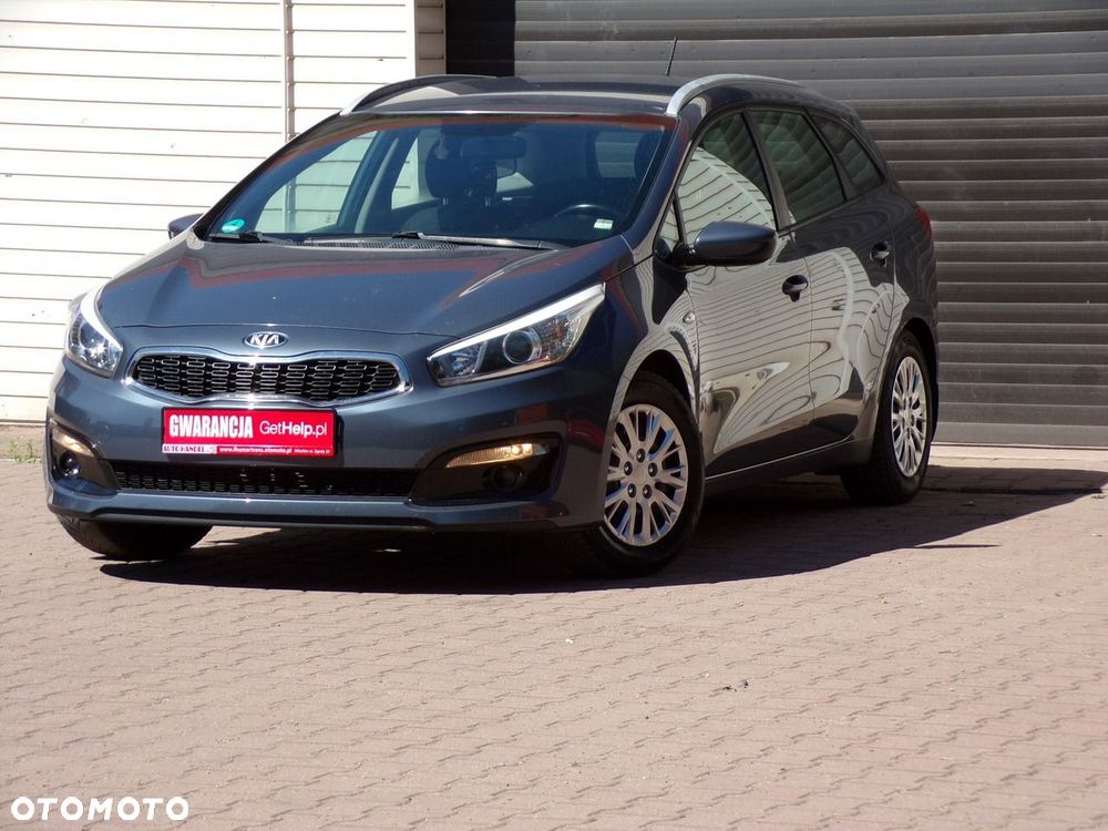 Kia Ceed - 7
